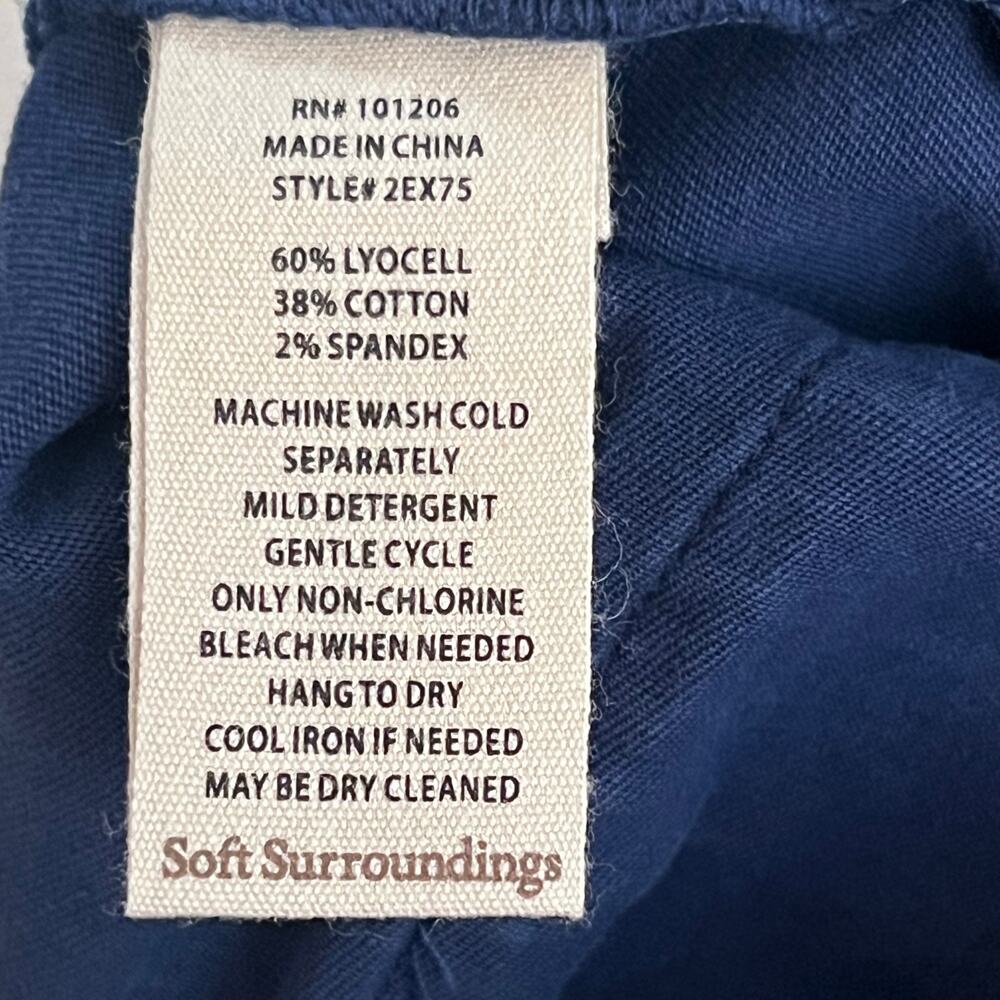 Soft Surroundings “Mira Vista Eyelet Crop Pants” in Patriot Blue Size Small NWT - Picture 14 of 15